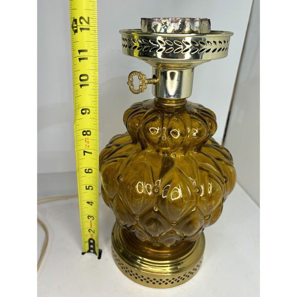 Vintage Quilted Amber Glass Brass Electric Hurricane Style MCM Table Lamp AS IS - Picture 7 of 9